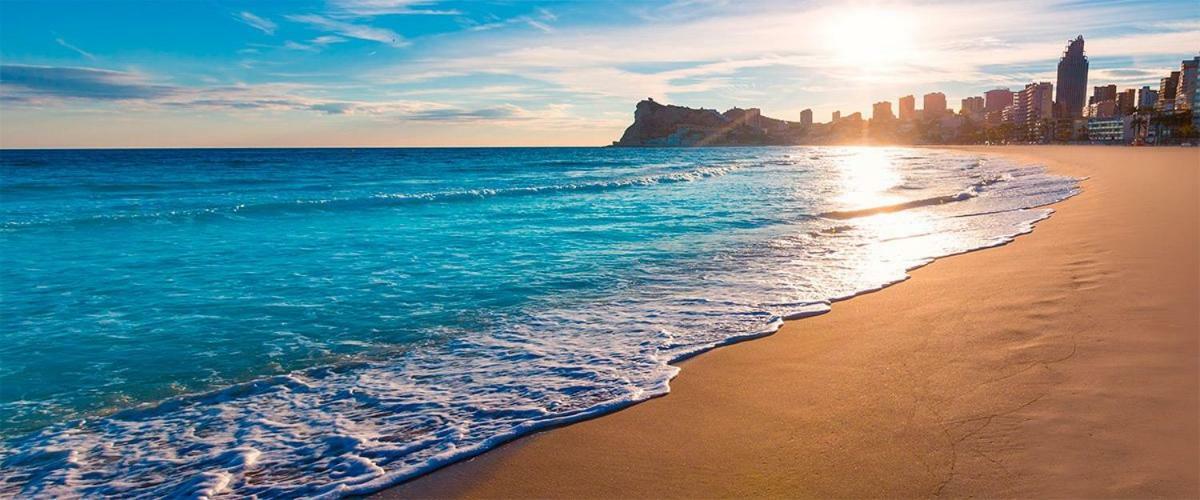 Апартаменты Sunset Drive 90210 Бенидорм Экстерьер фото